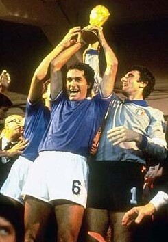 一脚劲射洞 一脚劲射洞